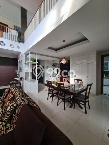 Dijual Rumah Mewah Megah Dengan View Eksklusif di Mampang, Jakarta Selatan Dijual Rumah Mewah Megah Dengan View Eksklusif di Mampang, Jakarta Selatan