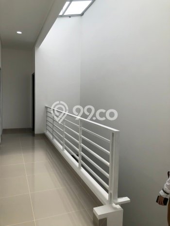 For Sale Hunian Rumah Nyaman 4 Kamar di Meruya, Jakarta Barat For Sale Hunian Rumah Nyaman 4 Kamar di Meruya, Jakarta Barat