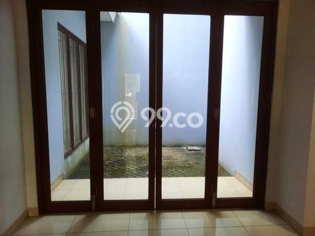 Rumah Luxury Modern Siap Huni di Graha Raya Tangerang Selatan Rumah Luxury Modern Siap Huni di Graha Raya Tangerang Selatan