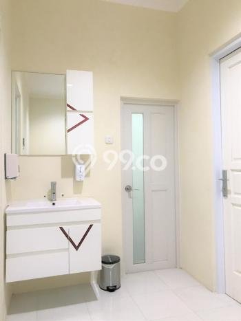 Rumah Modern 4 KT di Gading Serpong Tangerang Semi Furnished Rumah Modern 4 KT di Gading Serpong Tangerang Semi Furnished