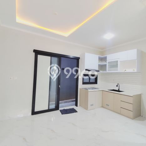 Rumah Luas Asri 3 KT Siap Huni di Bintaro Tangerang Selatan Rumah Luas Asri 3 KT Siap Huni di Bintaro Tangerang Selatan