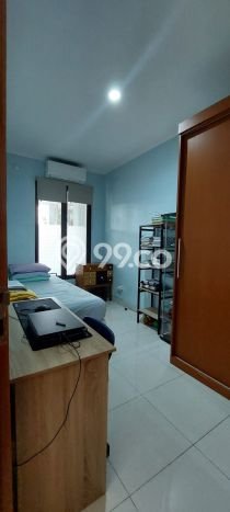 Rumah di Kawasan Sektor 9-Bintaro, Lingkungan Elite 4 KT Rumah di Kawasan Sektor 9-Bintaro, Lingkungan Elite 4 KT