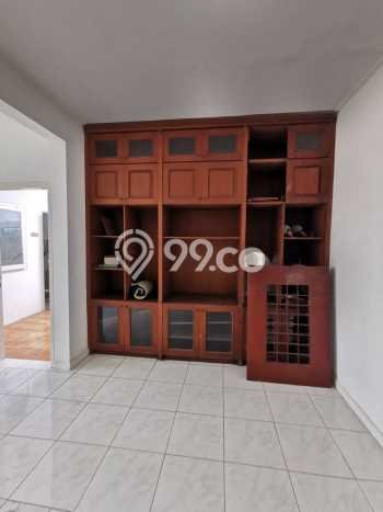 Rumah LT 120m² / LB 150m² View Kota di Sektor 9-Bintaro, Tangerang Selatan Rumah LT 120m² / LB 150m² View Kota di Sektor 9-Bintaro, Tangerang Selatan