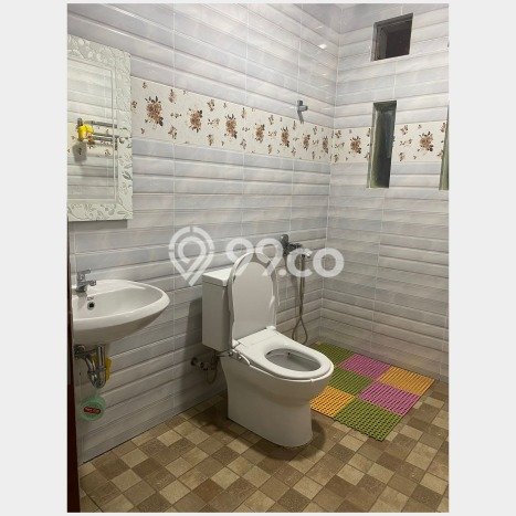 Rumah LT 300m² di Bintaro, Tangerang Selatan - Akses Mudah Rumah LT 300m² di Bintaro, Tangerang Selatan - Akses Mudah