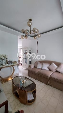 Hunian Elit LB 250m2 Siap Pakai Desain Elegan di Bintaro, Tangerang Selatan Hunian Elit LB 250m2 Siap Pakai Desain Elegan di Bintaro, Tangerang Selatan