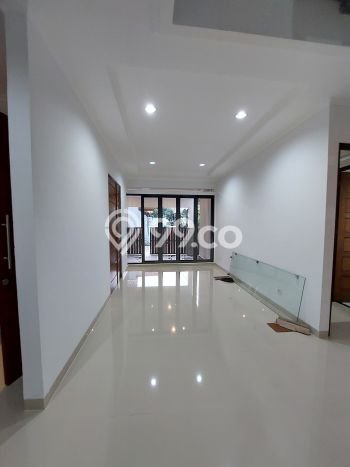 Rumah Modern 4 KT LT 112m2 di Bintaro Rumah Modern 4 KT LT 112m2 di Bintaro