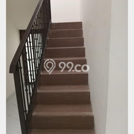 Rumah 4 KT 5 KM Luas Tanah 180m², Luas Bangunan 250m² di Bintaro, Jakarta Selatan Rumah 4 KT 5 KM Luas Tanah 180m², Luas Bangunan 250m² di Bintaro, Jakarta Selatan