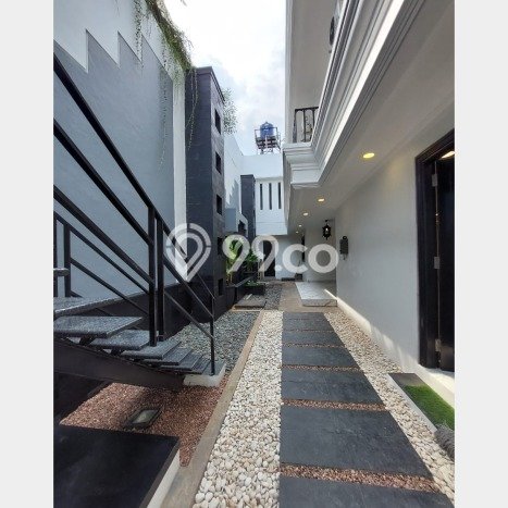 Rumah Elit LB 550m2 Siap Huni Desain Elegan di Bintaro, Tangerang Selatan Rumah Elit LB 550m2 Siap Huni Desain Elegan di Bintaro, Tangerang Selatan