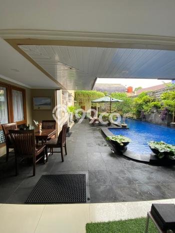 Rumah Elit Modern Siap Huni di Bintaro Tangerang Selatan Rumah Elit Modern Siap Huni di Bintaro Tangerang Selatan