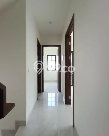 Hunian Super Elit dengan Akses Paling Strategis di Bintaro, Tangerang Selatan Hunian Super Elit dengan Akses Paling Strategis di Bintaro, Tangerang Selatan