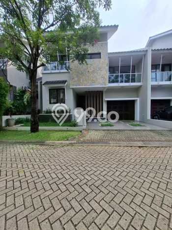 For Sale! Premium House LT 204m2 Desain Elegan di Bintaro For Sale! Premium House LT 204m2 Desain Elegan di Bintaro