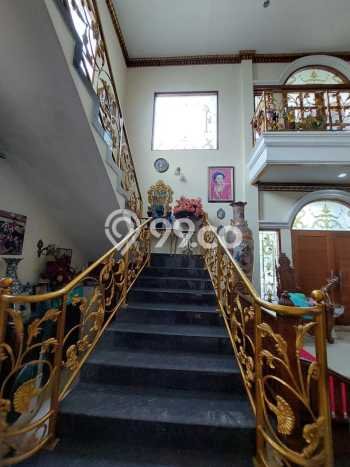 Rumah LT 495m² / LB 800m² View Laut di Bintaro, Tangerang Selatan Rumah LT 495m² / LB 800m² View Laut di Bintaro, Tangerang Selatan