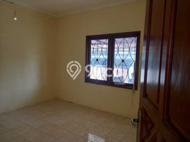 Rumah Minimalis di Bintaro, Tangerang Selatan, LT 136m² Bangunan 100m² Rumah Minimalis di Bintaro, Tangerang Selatan, LT 136m² Bangunan 100m²
