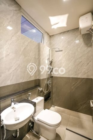 PROPERTI PILIHAN! Rumah di Gading Serpong, Luas 286m² Bangunan 325m² PROPERTI PILIHAN! Rumah di Gading Serpong, Luas 286m² Bangunan 325m²