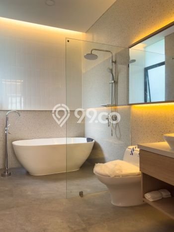Rumah di Kawasan BSD, Lingkungan Elite LT 240m² Rumah di Kawasan BSD, Lingkungan Elite LT 240m²