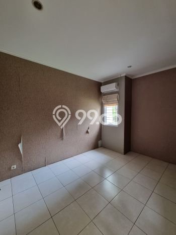 JUAL CEPAT! Rumah Ready Stock Lokasi Premium Bintaro, Luas 96m² LB 75m² JUAL CEPAT! Rumah Ready Stock Lokasi Premium Bintaro, Luas 96m² LB 75m²
