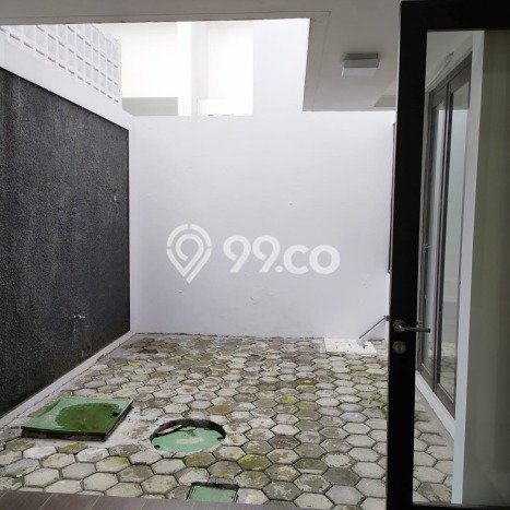 Rumah Mewah LT 144m² / LB 161m² di Kompleks Cluster Bintaro, Tangerang Selatan Rumah Mewah LT 144m² / LB 161m² di Kompleks Cluster Bintaro, Tangerang Selatan