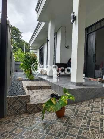 Ready to Use! Luxury House LT 210m2 Desain Elegan di Bintaro Ready to Use! Luxury House LT 210m2 Desain Elegan di Bintaro