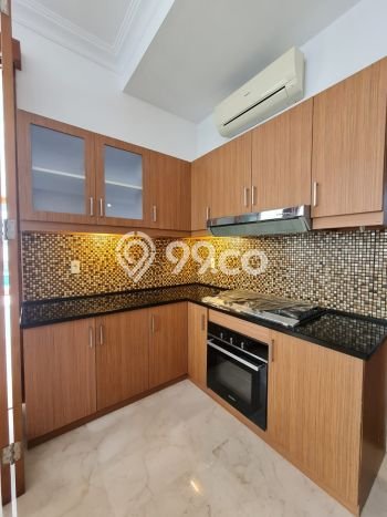 Dijual Rumah Premium dengan Fasilitas Sekitar Lengkap di Cilandak, Jakarta Selatan Dijual Rumah Premium dengan Fasilitas Sekitar Lengkap di Cilandak, Jakarta Selatan