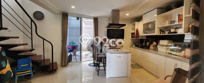 Rumah di Bintaro, Tangerang Selatan, LT 96m² Bangunan 120m² Rumah di Bintaro, Tangerang Selatan, LT 96m² Bangunan 120m²