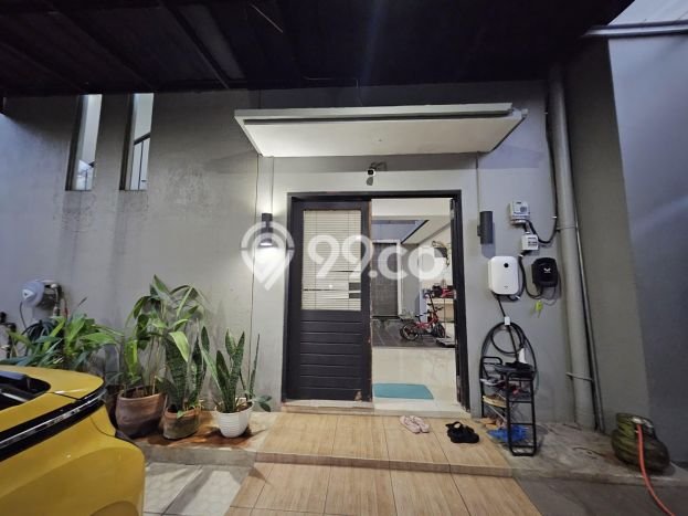 INVESTASI TEPAT! Rumah area Sektor 9-Bintaro, Luas 183m² LB 160m² INVESTASI TEPAT! Rumah area Sektor 9-Bintaro, Luas 183m² LB 160m²