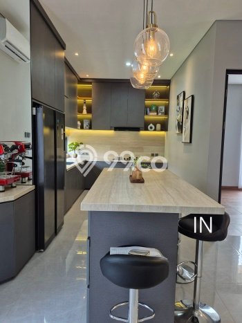 Hunian Eksklusif Siap Huni LT 344m2 di BSD, Tangerang Selatan Hunian Eksklusif Siap Huni LT 344m2 di BSD, Tangerang Selatan