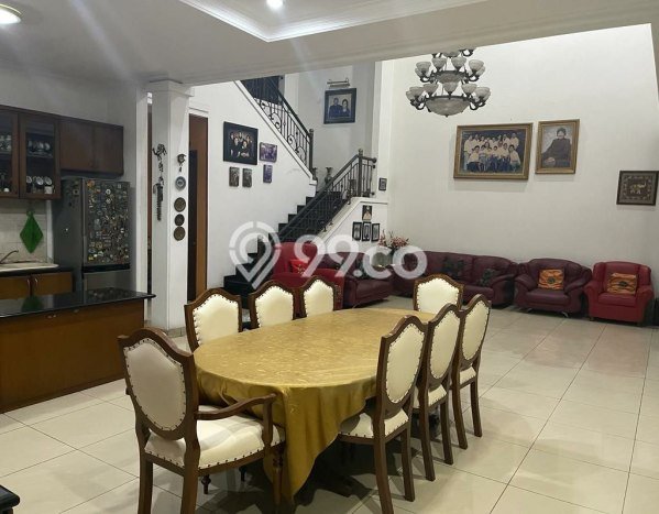 Siap Huni Rumah Mewah 6 Kamar di Batununggal Dekat ke Mana Saja Siap Huni Rumah Mewah 6 Kamar di Batununggal Dekat ke Mana Saja