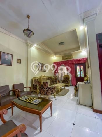 Rumah kawasan Riau, Bandung, Luas 468m2m² Bangunan 232m2m² Rumah kawasan Riau, Bandung, Luas 468m2m² Bangunan 232m2m²