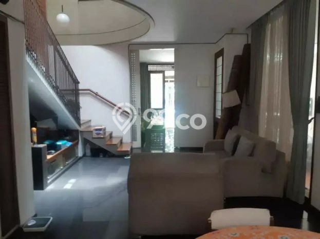 Jual Rumah Mewah Elegan Dengan View Eksklusif di Diponegoro, Bandung Jual Rumah Mewah Elegan Dengan View Eksklusif di Diponegoro, Bandung