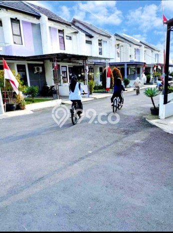Rumah Modern Cantik 2 KT Bisa Langsung Pindah di Arcamanik Rumah Modern Cantik 2 KT Bisa Langsung Pindah di Arcamanik