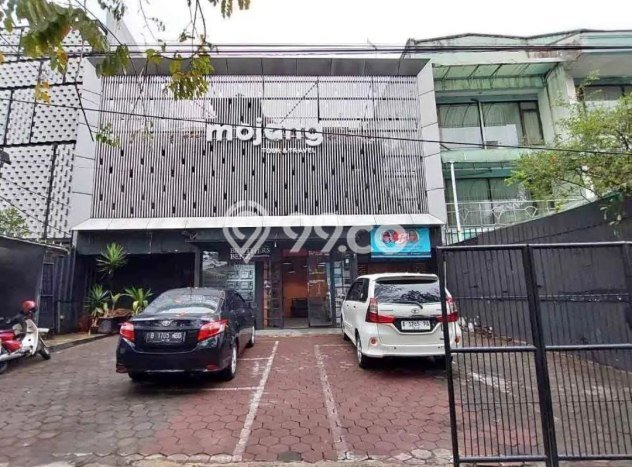 Kantor Dijual di Lengkong Bandung dengan LB 461m2 Kantor Dijual di Lengkong Bandung dengan LB 461m2
