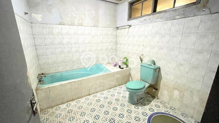 Hunian Elit LB 250m2 Siap Huni Desain Elegan di Dago, Bandung Hunian Elit LB 250m2 Siap Huni Desain Elegan di Dago, Bandung