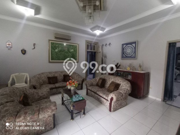 Jual Rumah Bagus Siap Huni LB 180m2 di Batununggal, Bandung Jual Rumah Bagus Siap Huni LB 180m2 di Batununggal, Bandung