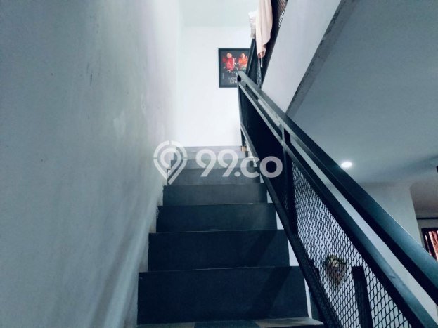 Rumah Modern Minimalis 5 Kamar Siap Huni di Arcamanik Rumah Modern Minimalis 5 Kamar Siap Huni di Arcamanik