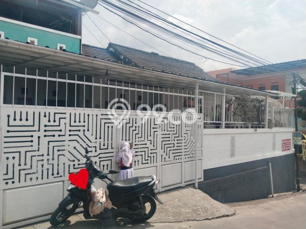 Dijual Rumah 4 Kamar Lokasi Strategis Nyaman dan Strategis di Cimenyan Dijual Rumah 4 Kamar Lokasi Strategis Nyaman dan Strategis di Cimenyan