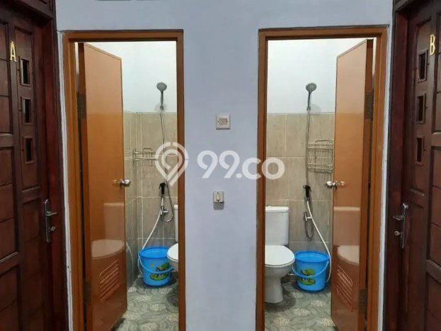 Tersedia Rumah Kost di Sayap Dago, Bandung 8 Kamar Tersedia Rumah Kost di Sayap Dago, Bandung 8 Kamar