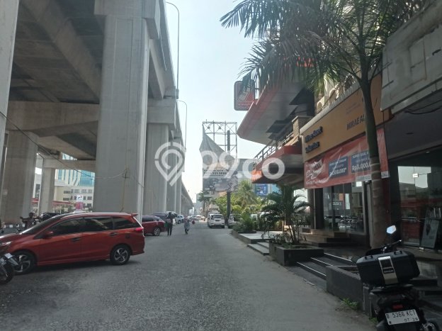 Area Ramai! Ruko Dijual di Kelapa Gading untuk Bisnis Luas Bangunan 274m2 Area Ramai! Ruko Dijual di Kelapa Gading untuk Bisnis Luas Bangunan 274m2