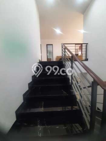 Jarang Ada! Rumah Sewa 5 Kamar Nyaman Siap Huni Kuningan Jarang Ada! Rumah Sewa 5 Kamar Nyaman Siap Huni Kuningan