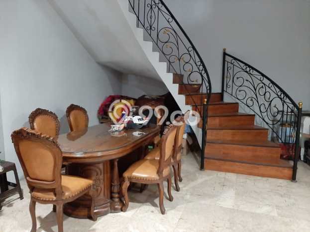 Dijual Rumah Mewah Megah Dengan View Eksklusif di Jati Padang, Jakarta Selatan Dijual Rumah Mewah Megah Dengan View Eksklusif di Jati Padang, Jakarta Selatan