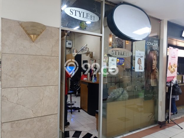 Komersial Bagus Dijual LB 23m2 Lokasi Strategis Jakarta Selatan Area Cocok untuk Bisnis Komersial Bagus Dijual LB 23m2 Lokasi Strategis Jakarta Selatan Area Cocok untuk Bisnis