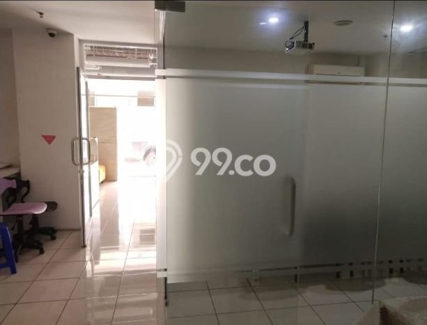 Ruko Dijual di Prime Area Jakarta Barat Luas 230m2 Ruko Dijual di Prime Area Jakarta Barat Luas 230m2