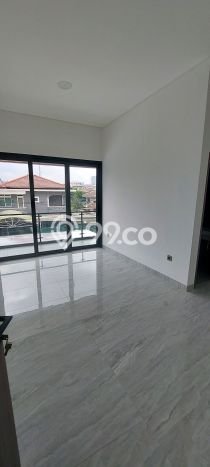 Rumah Luxury Modern Siap Huni di Kedoya Baru Jakarta Barat Rumah Luxury Modern Siap Huni di Kedoya Baru Jakarta Barat