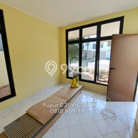 Rumah Modern 4 Kamar LT 200m2 di Lippo Karawaci Rumah Modern 4 Kamar LT 200m2 di Lippo Karawaci