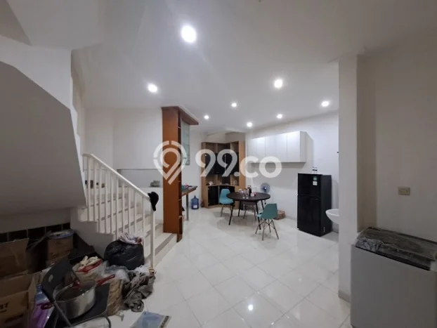 Rumah Luas Asri 4 KT Siap Huni di Banjar Wijaya Tangerang Rumah Luas Asri 4 KT Siap Huni di Banjar Wijaya Tangerang
