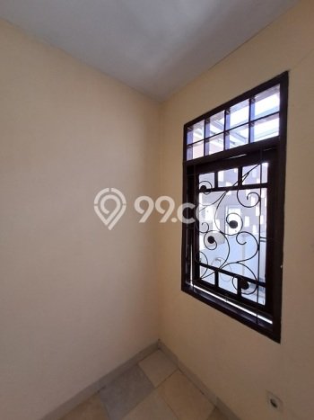 Rumah Minimalis 3 KT di BSD Griya Loka Tangerang Semi Furnished Rumah Minimalis 3 KT di BSD Griya Loka Tangerang Semi Furnished