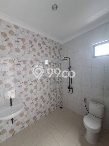 Rumah Elit Modern Siap Huni di BSD The Icon Tangerang Rumah Elit Modern Siap Huni di BSD The Icon Tangerang