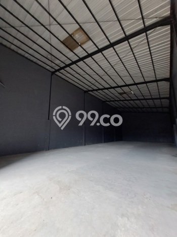 Gudang Disewakan Cepat di Pinang Tangerang LB 300m2 Gudang Disewakan Cepat di Pinang Tangerang LB 300m2