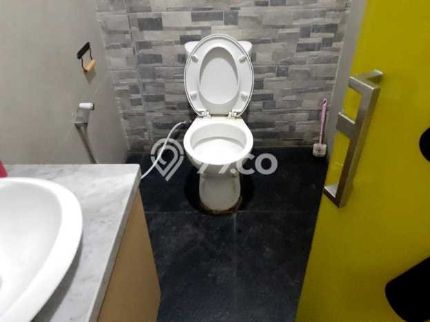 Ruko Dijual di Cipondoh Tangerang dengan Luas Bangunan 600m2 Ruko Dijual di Cipondoh Tangerang dengan Luas Bangunan 600m2