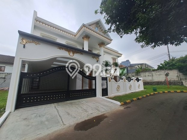 Hunian Elit LB 600m2 Siap Huni Desain Elegan di BSD Puspita Loka, Tangerang Hunian Elit LB 600m2 Siap Huni Desain Elegan di BSD Puspita Loka, Tangerang