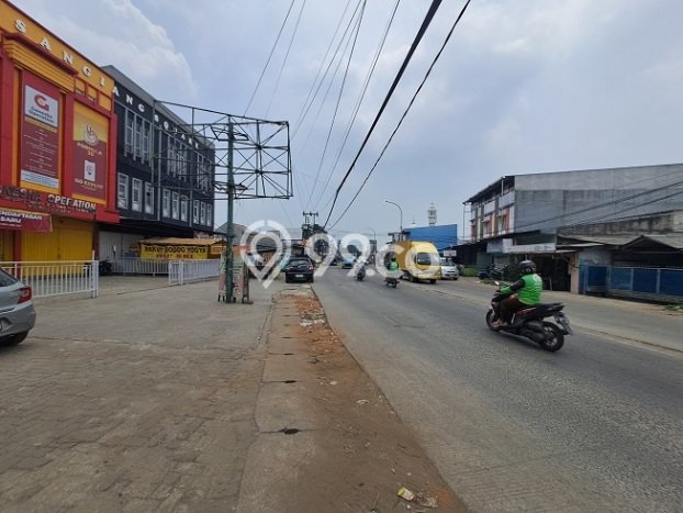 Lokasi Strategis! Dijual Ruko Bisnis di Periuk, Tangerang Kondisi Baik Lokasi Strategis! Dijual Ruko Bisnis di Periuk, Tangerang Kondisi Baik